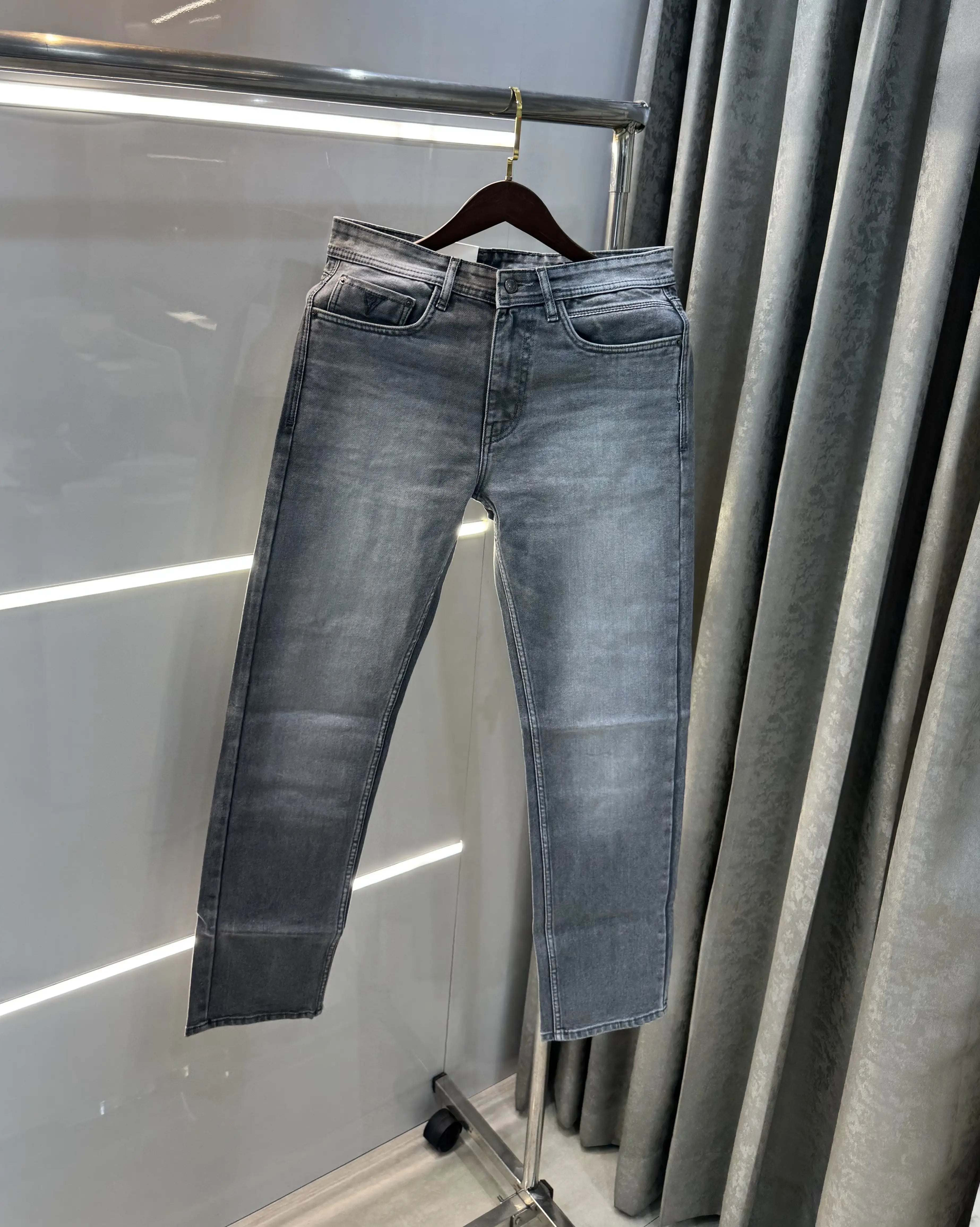 Guess Light Grey Premium Classic Denim