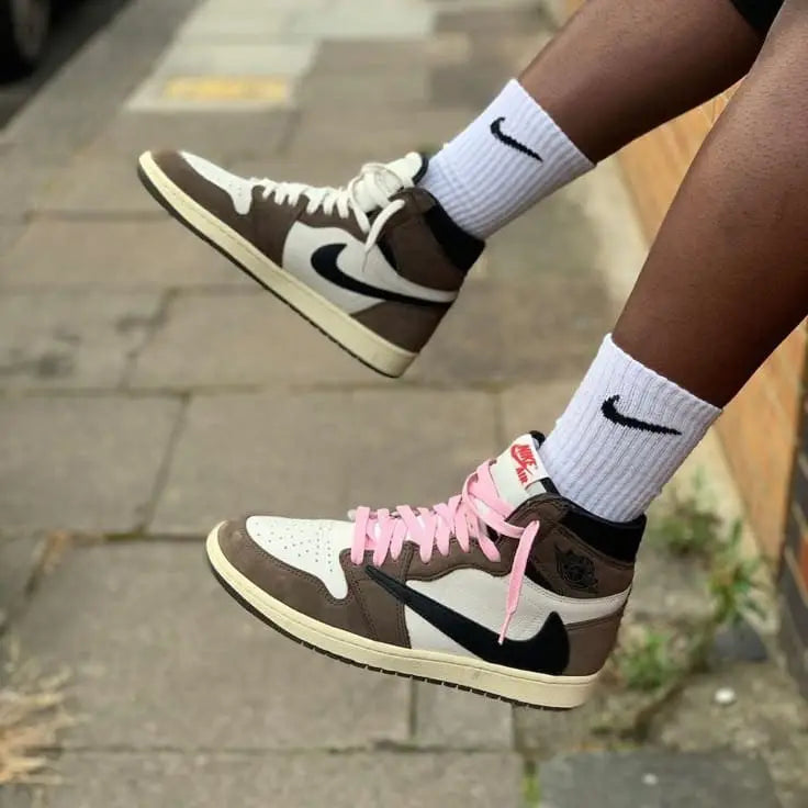 Nike Air Jordan Retro 1 High OG Travis Scott DARK MOCHA (Semi UA)