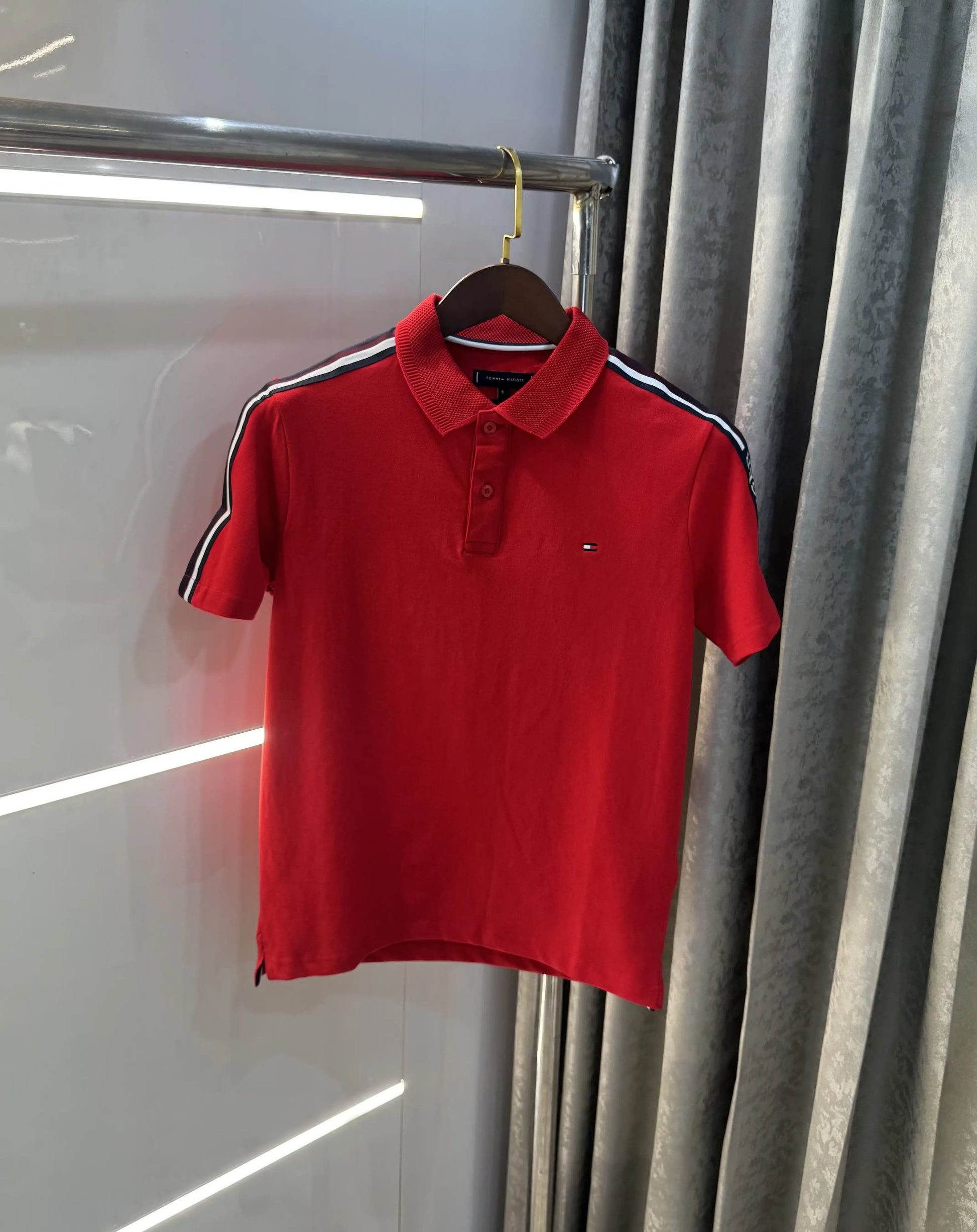 Tomm y Hilfiger Red Premium Polo T-shirt