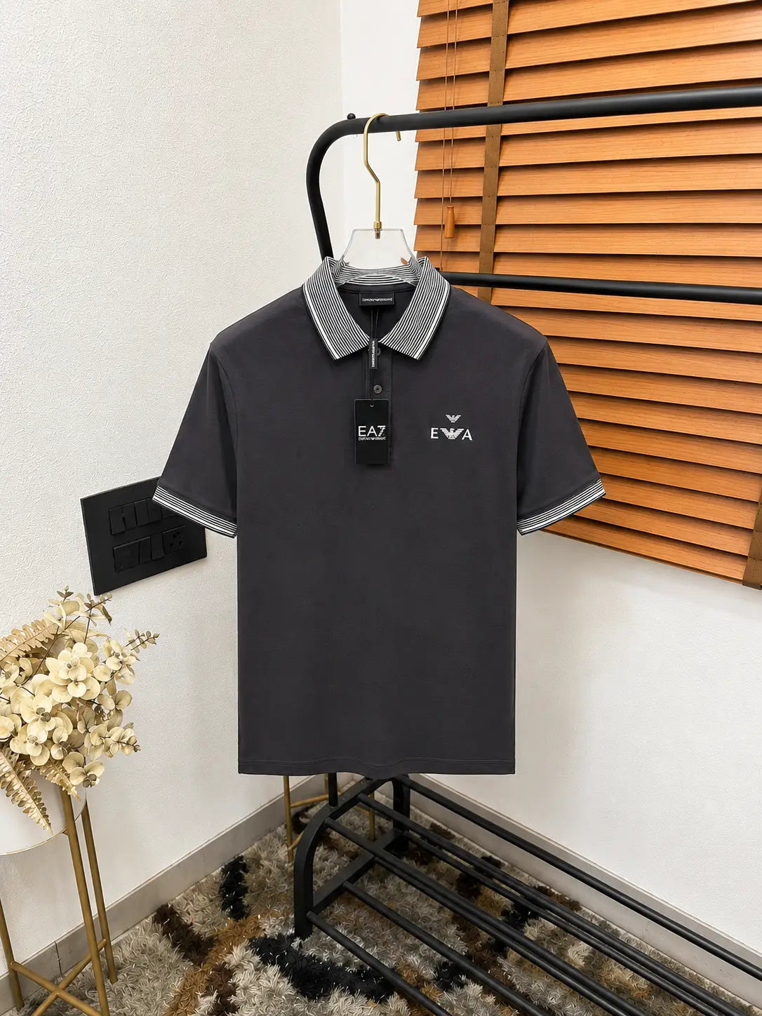 Emporio Arman_i Very Premium Classic Polo T-shirt (DN 641)