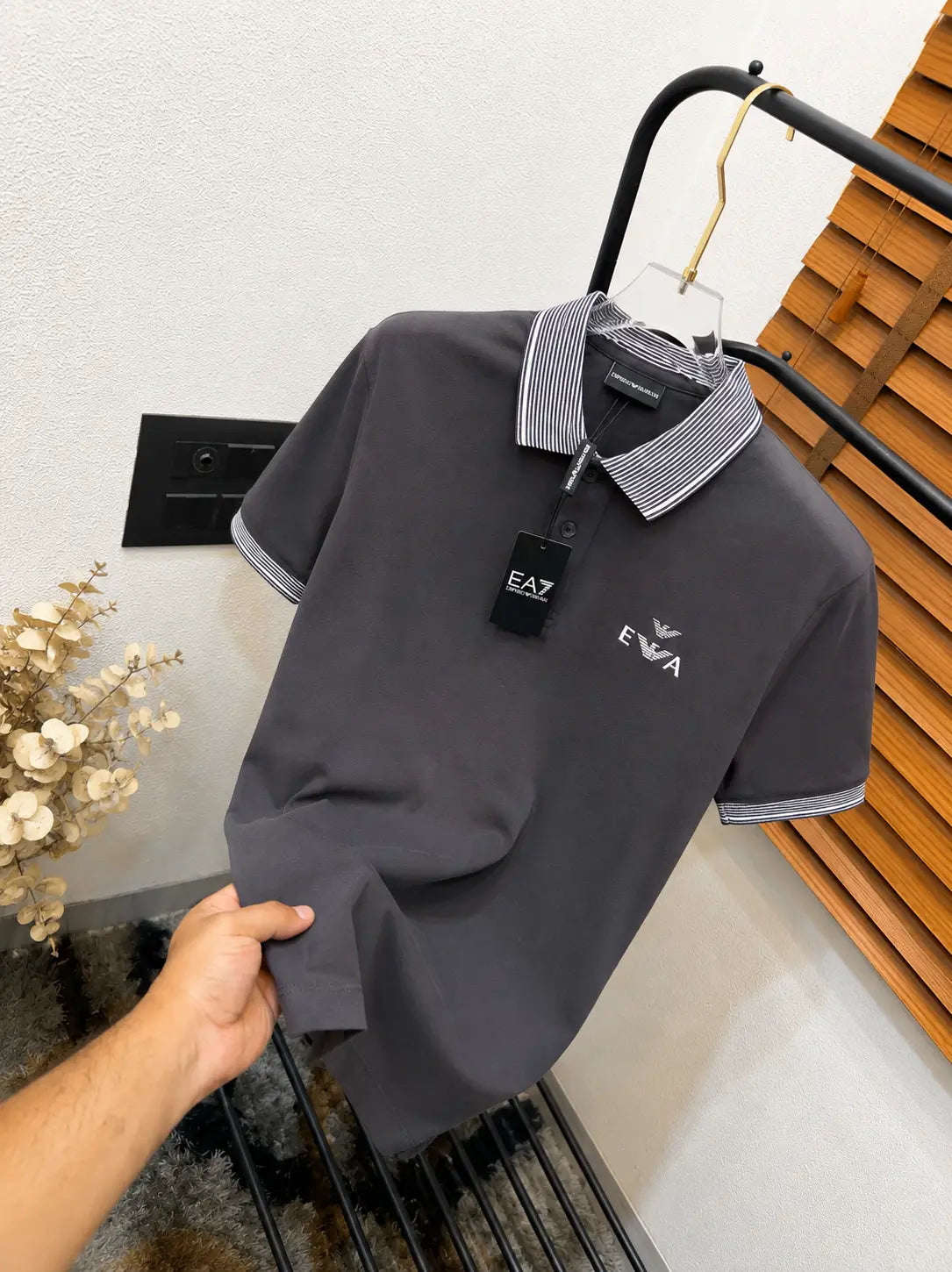 Emporio Arman_i Very Premium Classic Polo T-shirt (DN 641)