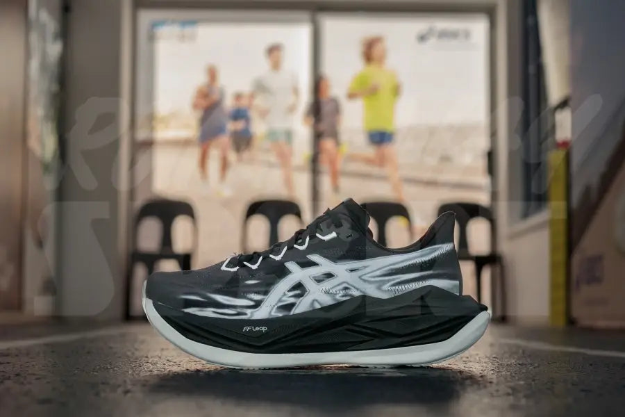 ASICS SUPERBLAST 3 Black 