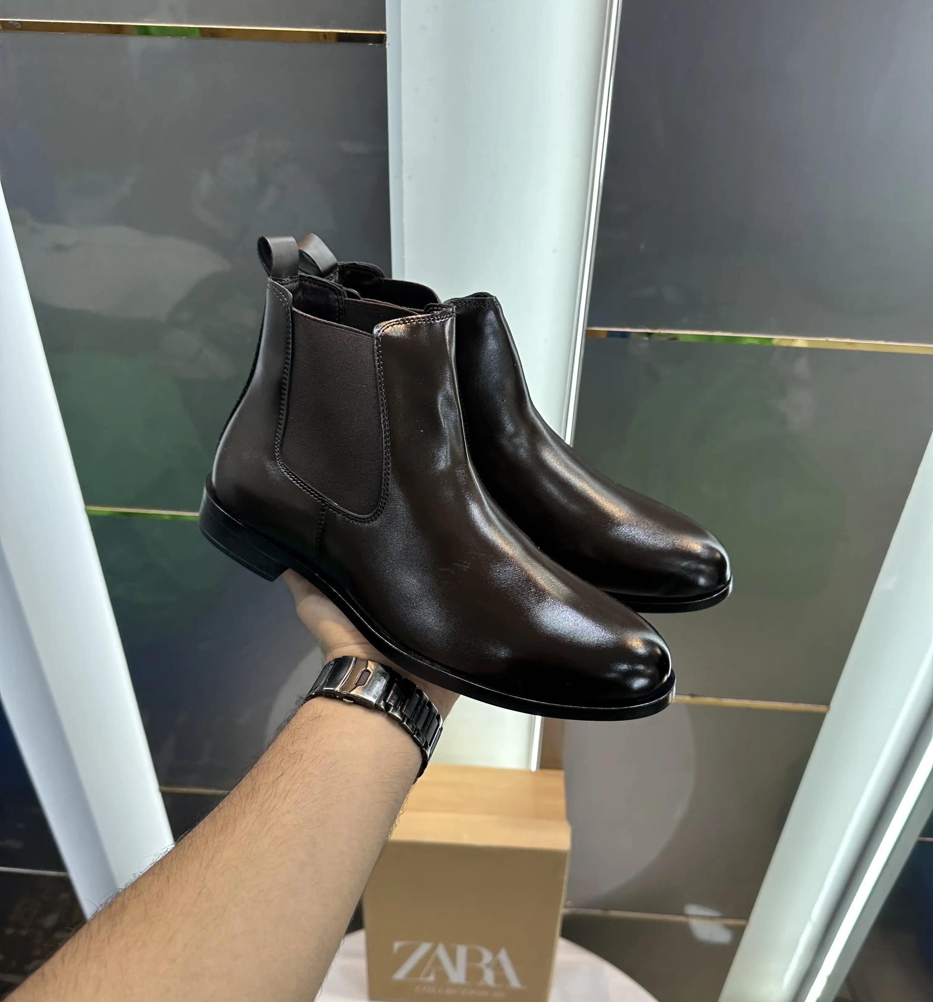 Zara_Brown Chelsea Leather Boots