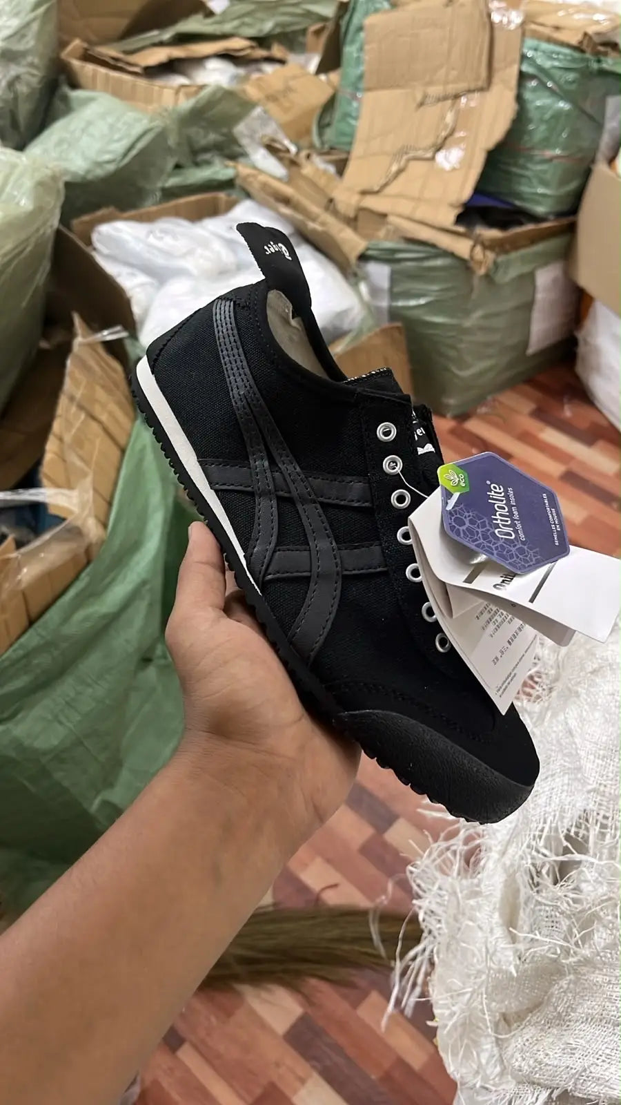 ONITSUKA TIGER MEXICO 66 ALL BLACK SLIP ON