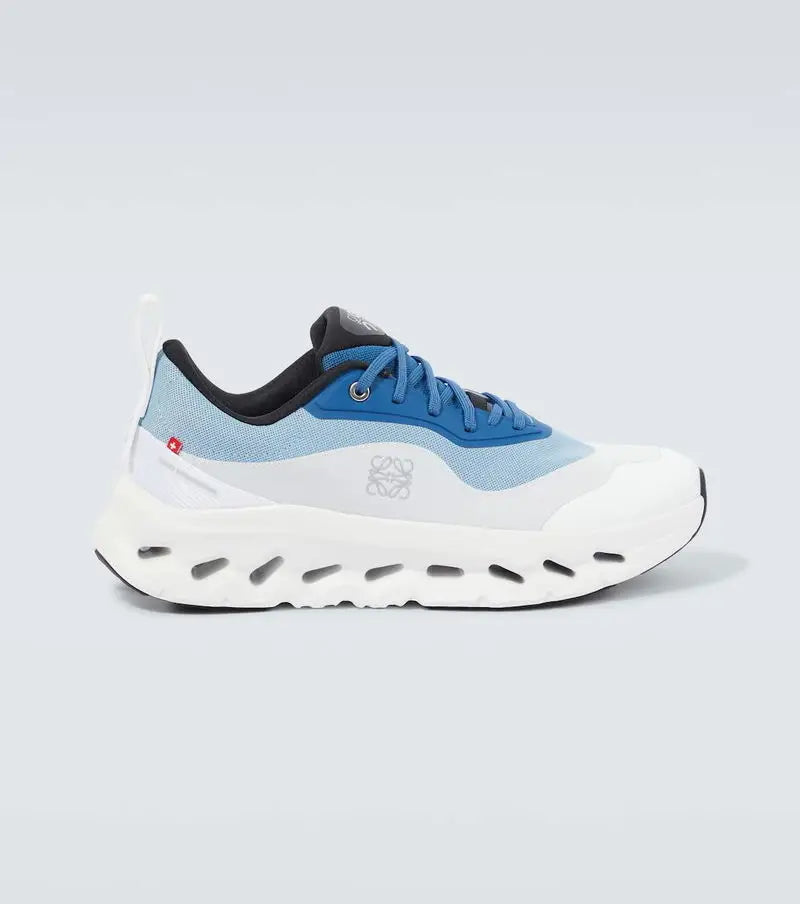 ON RUNNING CLOUDTILT X LOEWE WHITE/BLUE