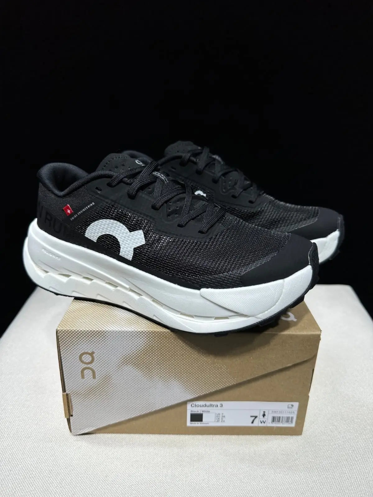 ON RUNNING CLOUDULTRA 3