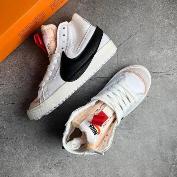 Nik e MID BLAZER JUMBO 77 Suede Leather