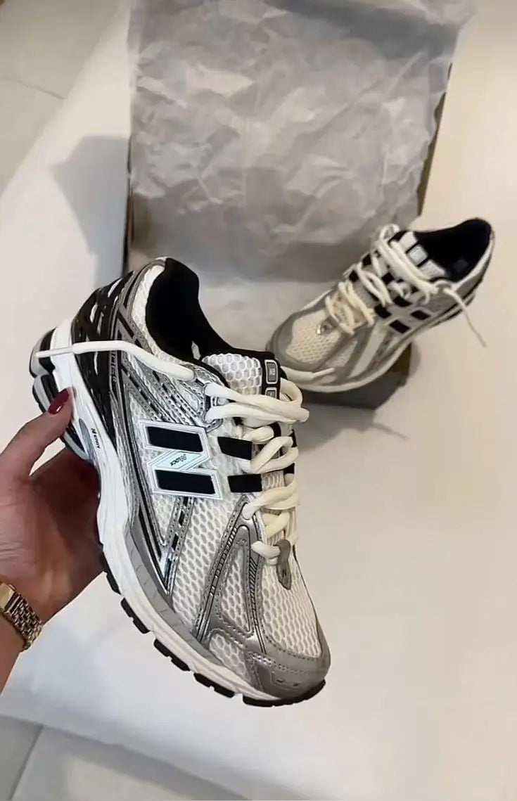 New Balanc e 1906R Sliver Causual 