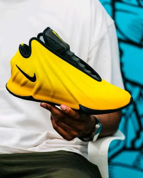 NIK_E GT FUTURE LIGHTNING YELLOW