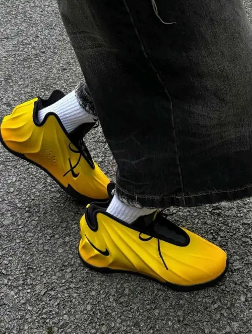 NIK_E GT FUTURE LIGHTNING YELLOW