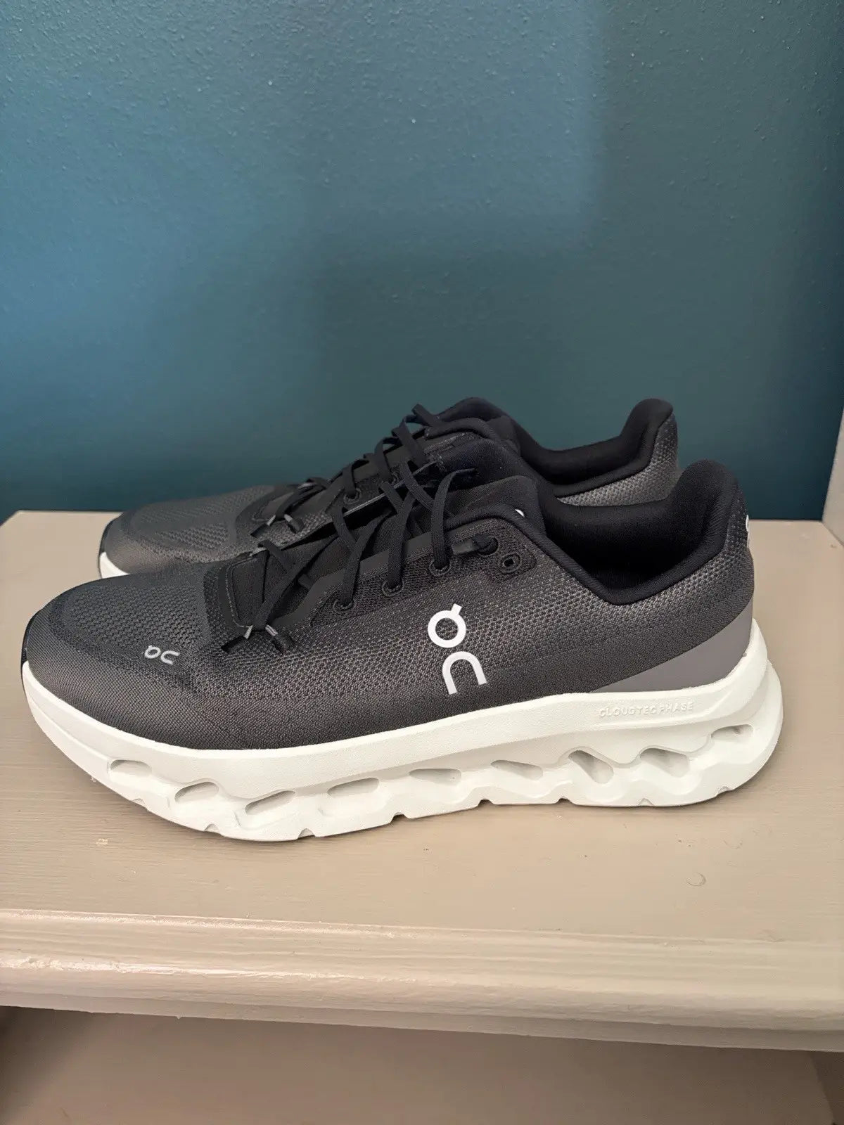 On Cloud Running Tilt Black Asphalt