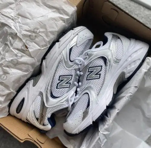 New Balance 530 WHITE NAVY