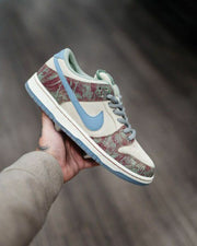 SB DUNK LOW CRENSHAW SKATE CLUB SEMI UA