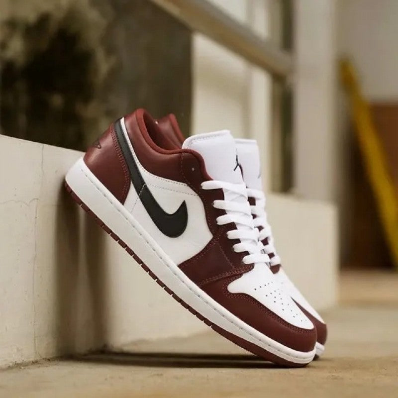 Nikee Air Jordan 1 Low Dark Pony