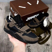 NIKEE AIR JORDAN TRAVIS SCOTT JUMPM