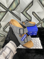 BIRKENSTOCK ARIZONA LIGHT GREY