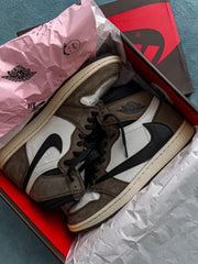 AIR JORDAN RETRO 1 HIGH TRAVIS SCOTT MOCHA SEMI UA SUEDE QUALIITY WITH 3 EXTRA LACES