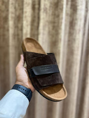 BIRKINSTOCK KYOTO SLIDES BROWN SUEDE