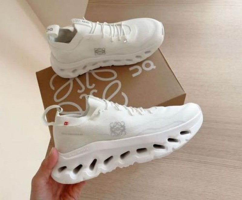 ON CLOUD TILT X LOEWE ALL WHITE