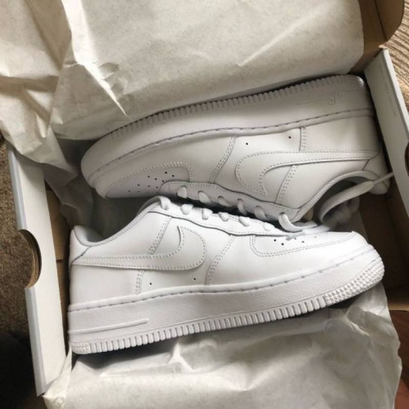 Nik e airforce 1 triple white semi ua quality