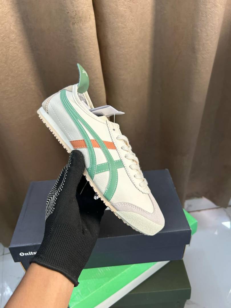 Tiger Cream Green Red