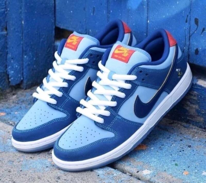 SB DUNK WHY SO SAD