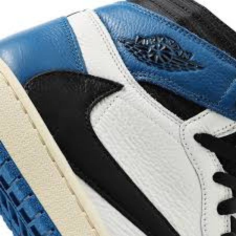 Air Jordan 1 High Travi Scott Fragment