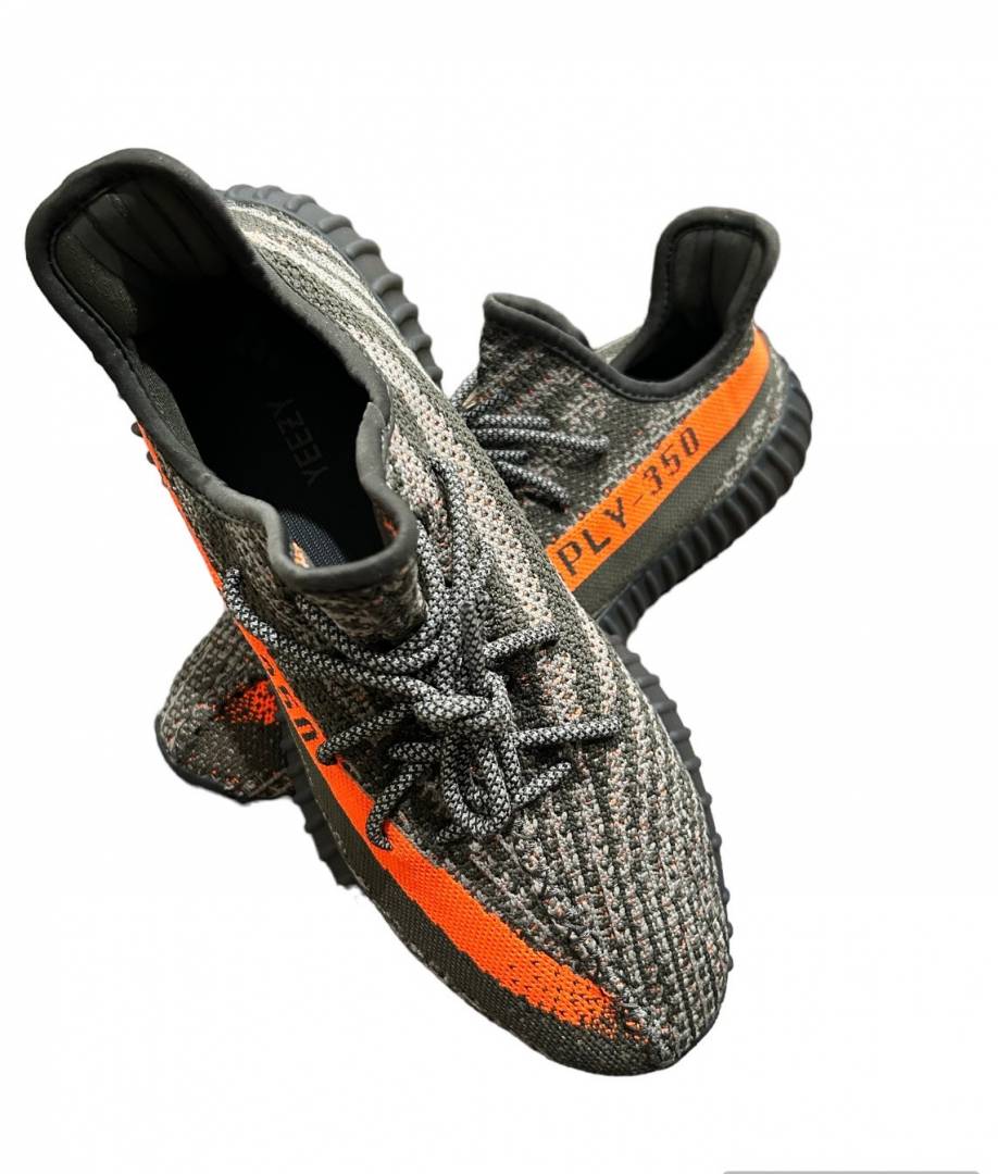 Yeezy 350 Carbon Beluga