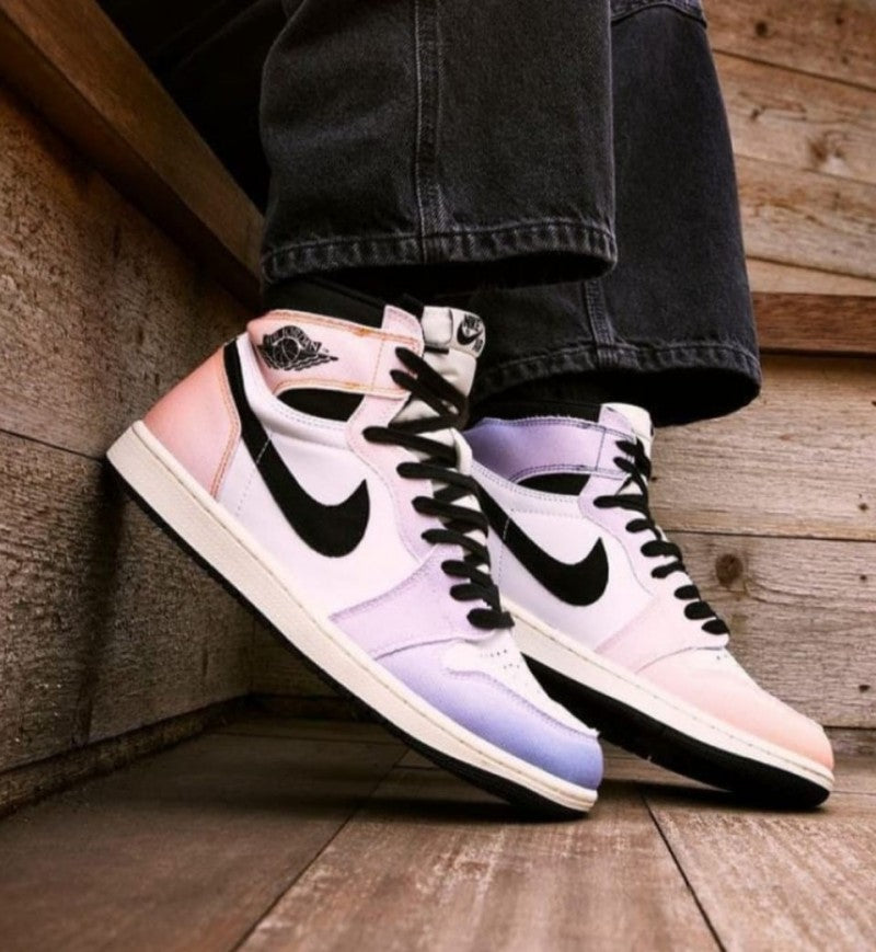 AIR JORDAN RETRO 1 SKYLINE