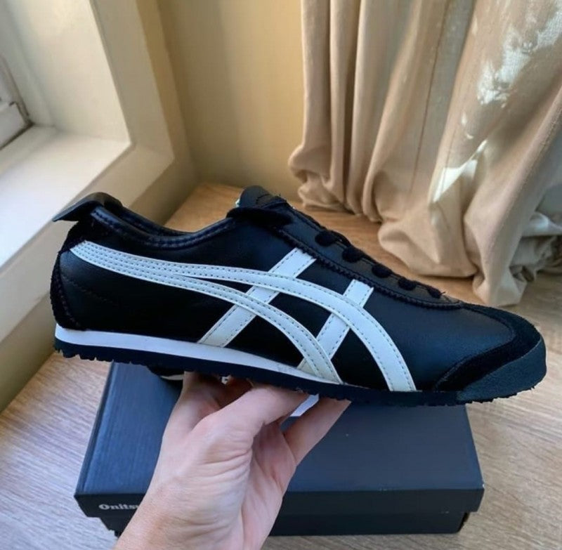 mexico 66 black leather quality