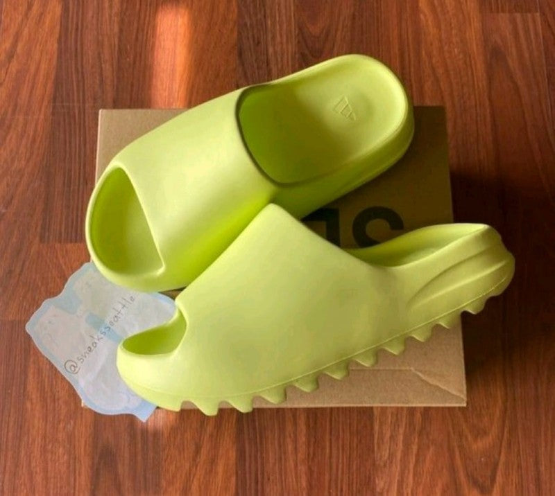 yezzy slide neon with og box butter paper