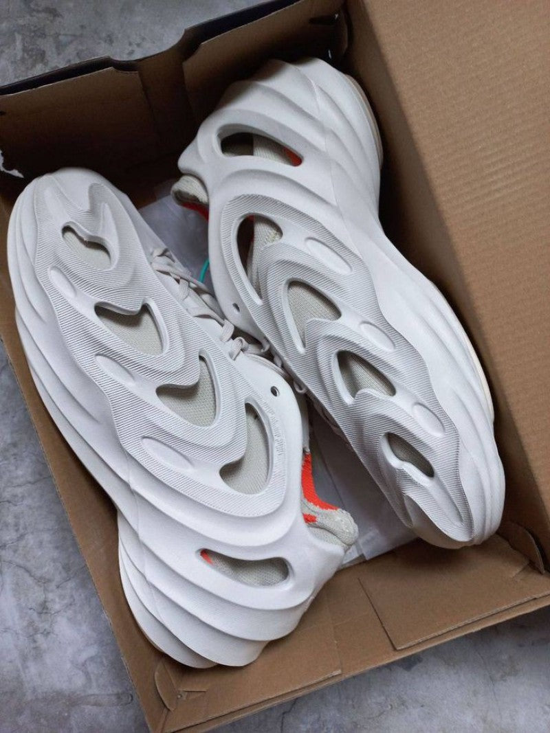 adida_s ADIFOM