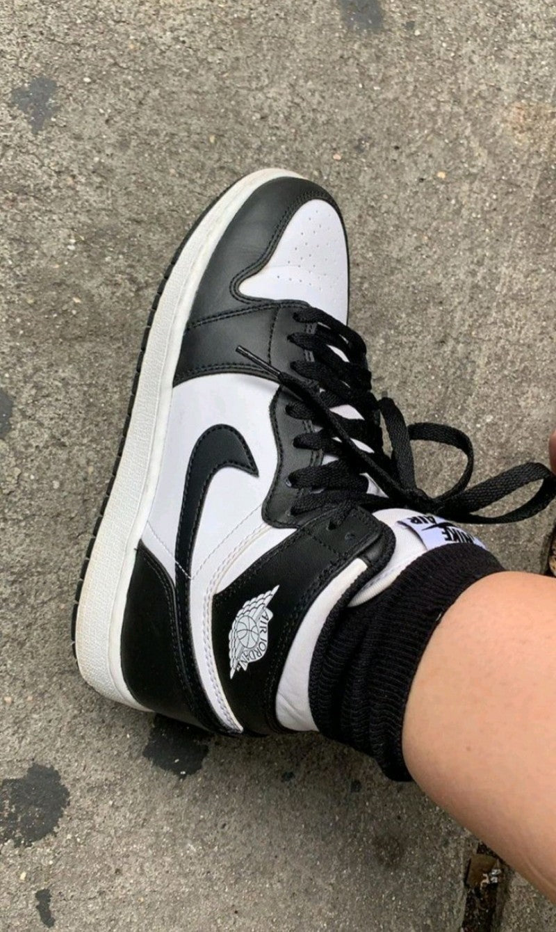 RETRO 1 CARBON FIBRE NO RETURN