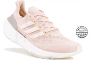 ULTRABOOST LIGHT