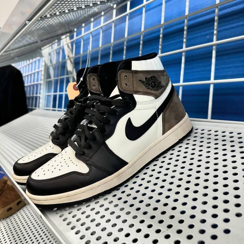 Air JORDAN RETRO 1 DARK MOCHA High Semi UA QUALITY