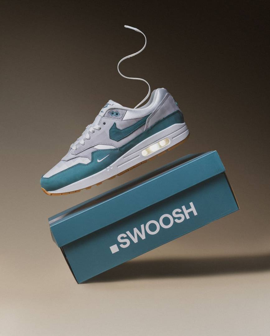AIRMAX 1 LOW POLY adventure swoosh