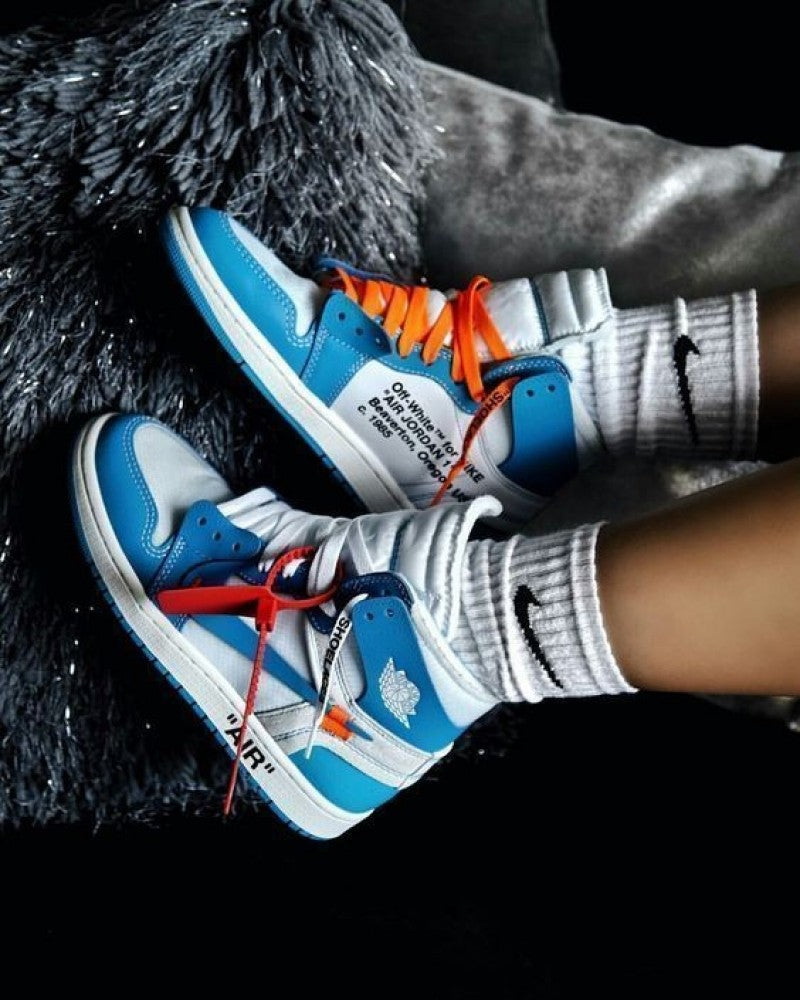 AIR JORDAN 1 x OFF WHITE UNIVERSITY BLUE