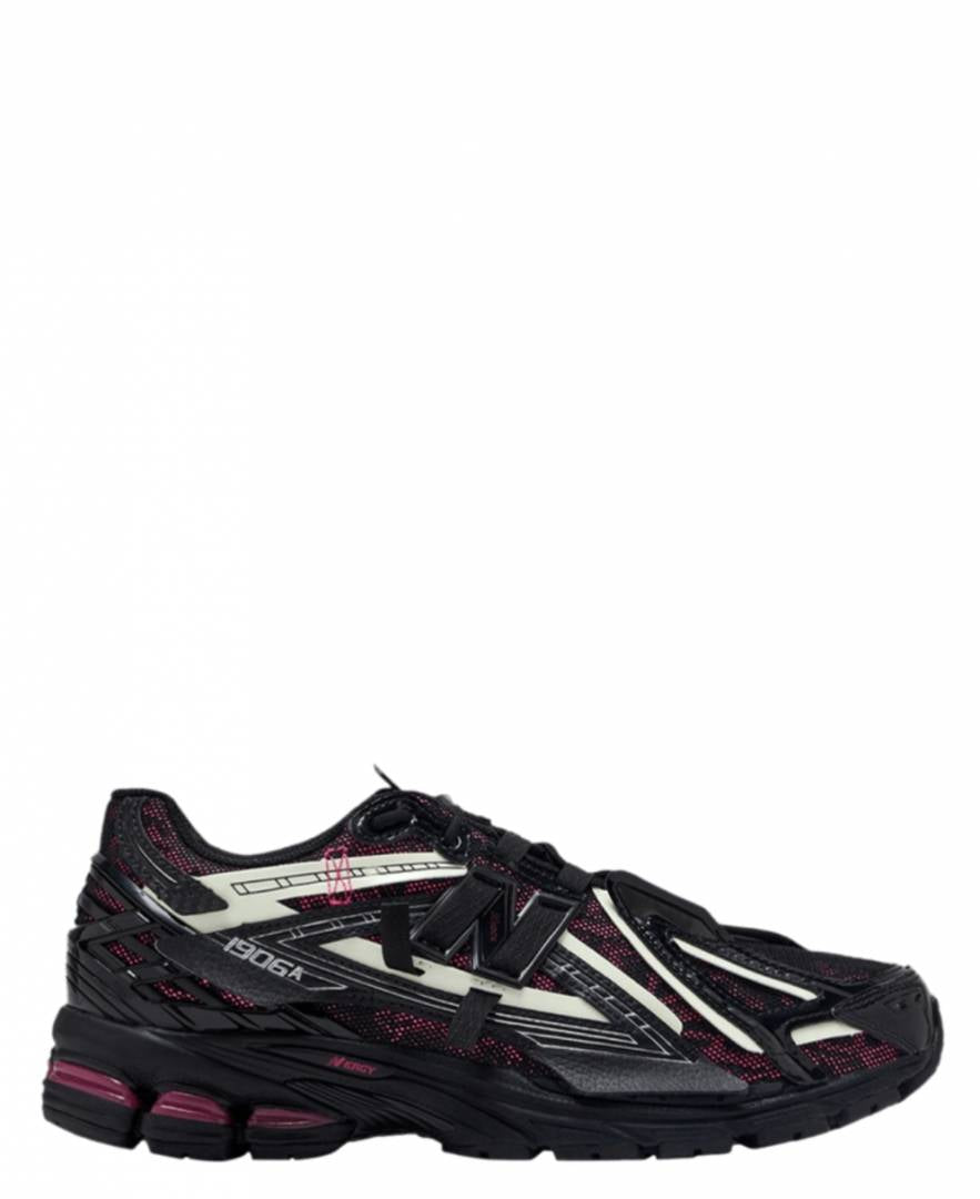 NB 1906A Black Dragon Berry