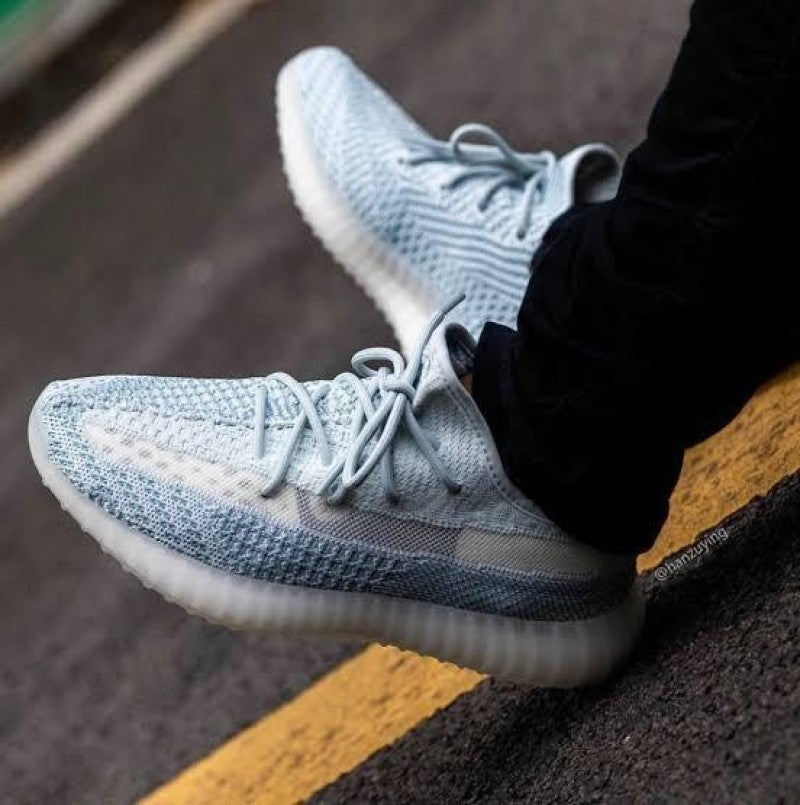 ADIDAAS YEEZY 350 CLOUD WHITE WITH FULL KIT