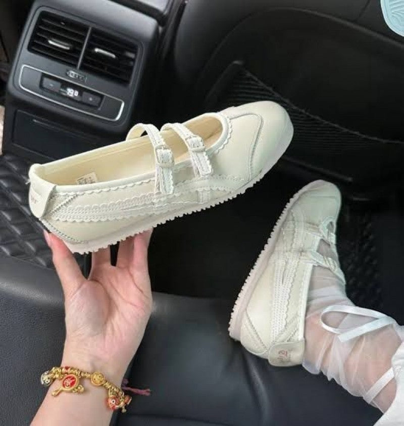 ONITSUKA TIGER BALLERINA X PATOU CREAM