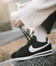Nik_e Cortez Naylon Black White (376