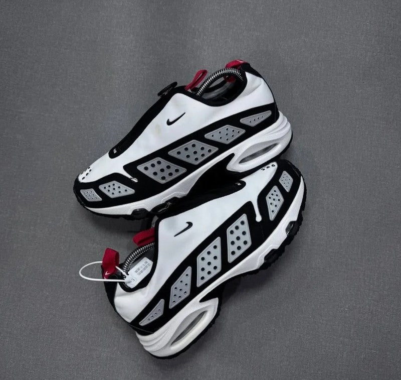 Nikee Airmax SNDR Black White