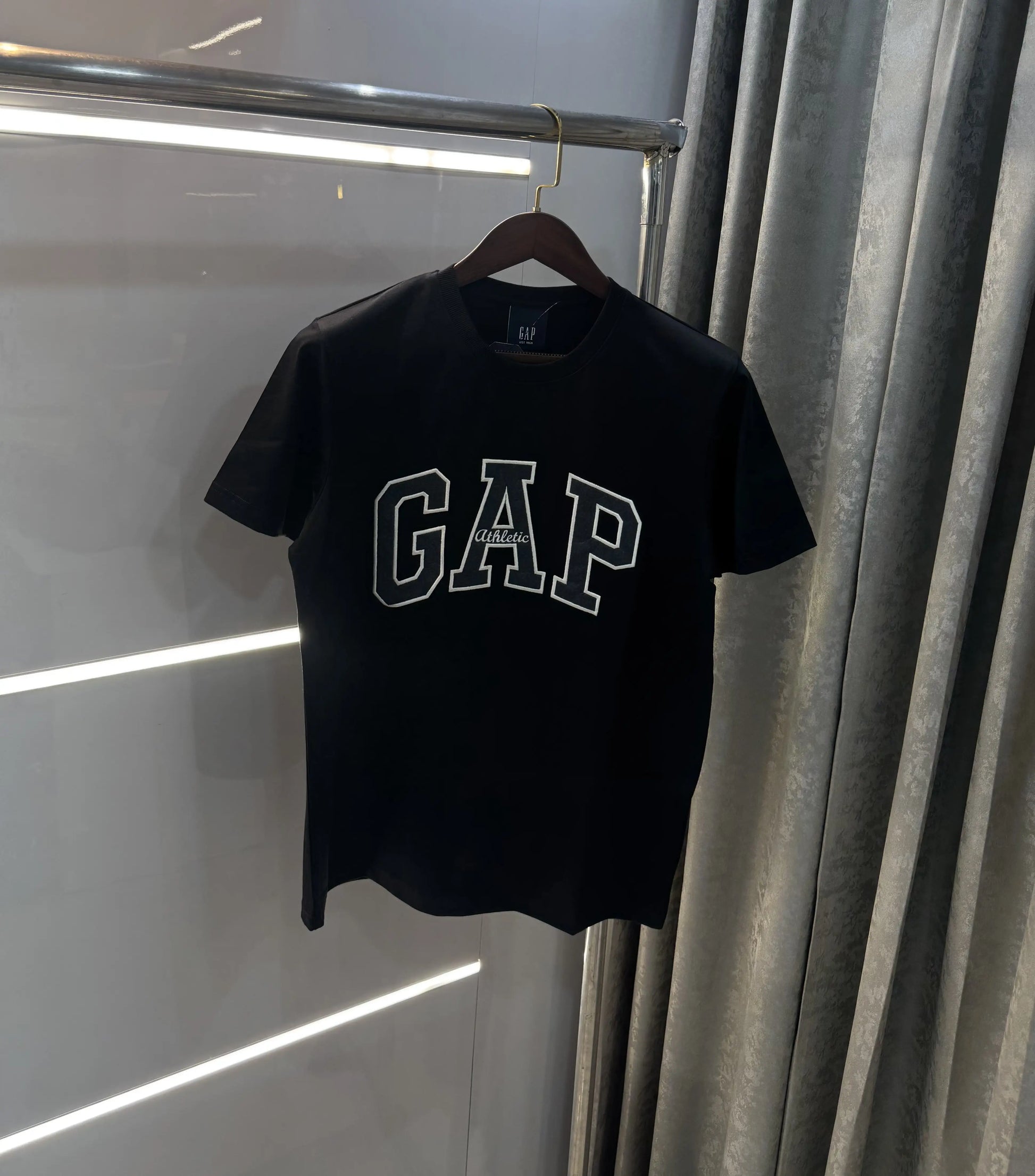 Gap Black Embroidery Logo Premium T-Shirt