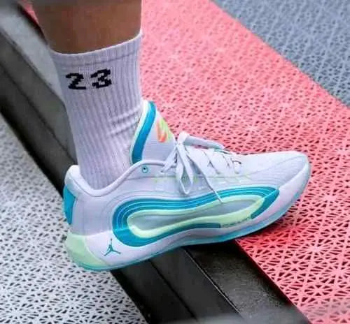 air jordan luka 4 laser blue