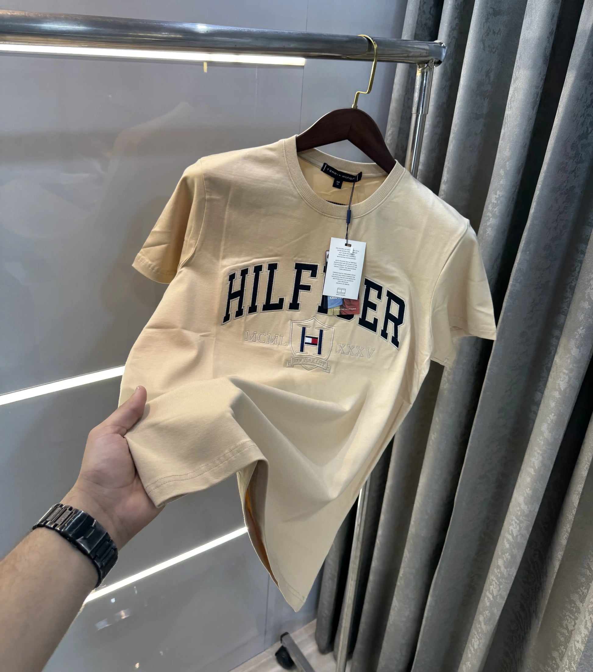 Tommy Hilfige r Beige Embroidery Logo Premium T-Shirt