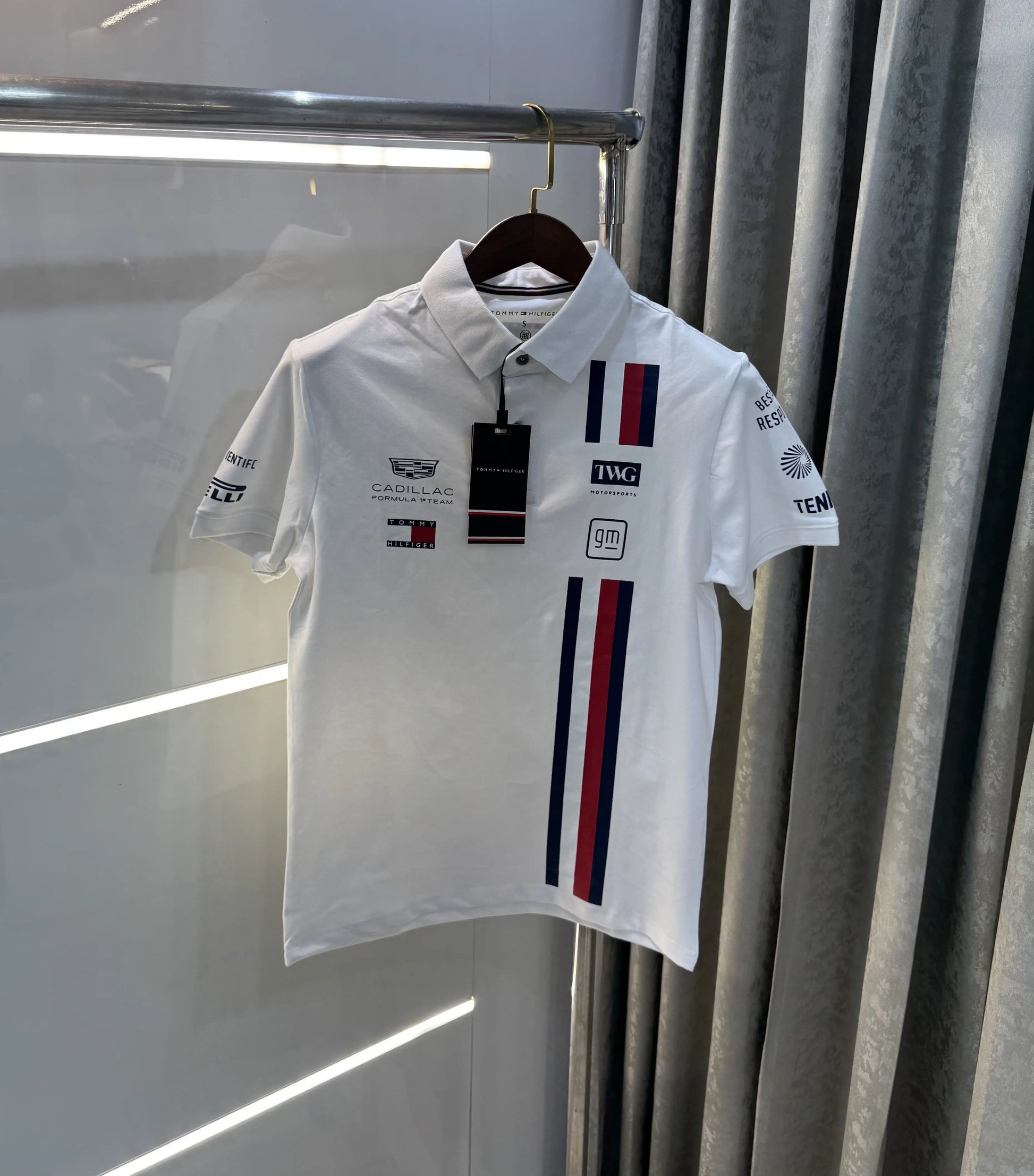 Tomm y Hilfiger White Premium Polo T-shirt