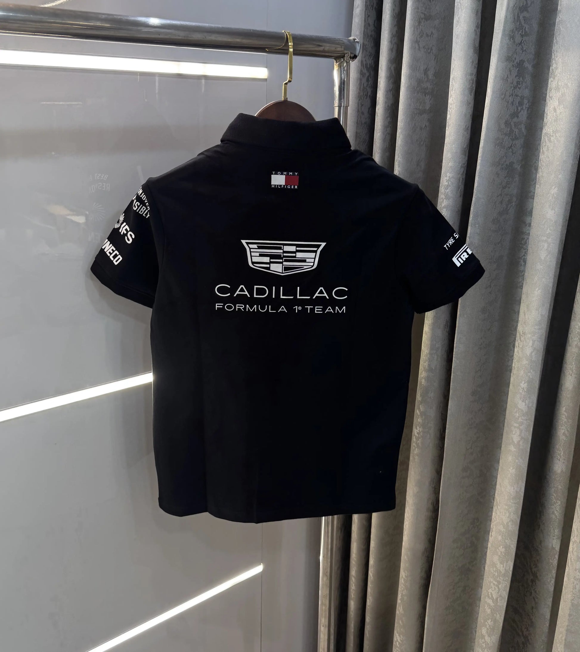 Tomm y Hilfiger Black Premium Polo T-shirt