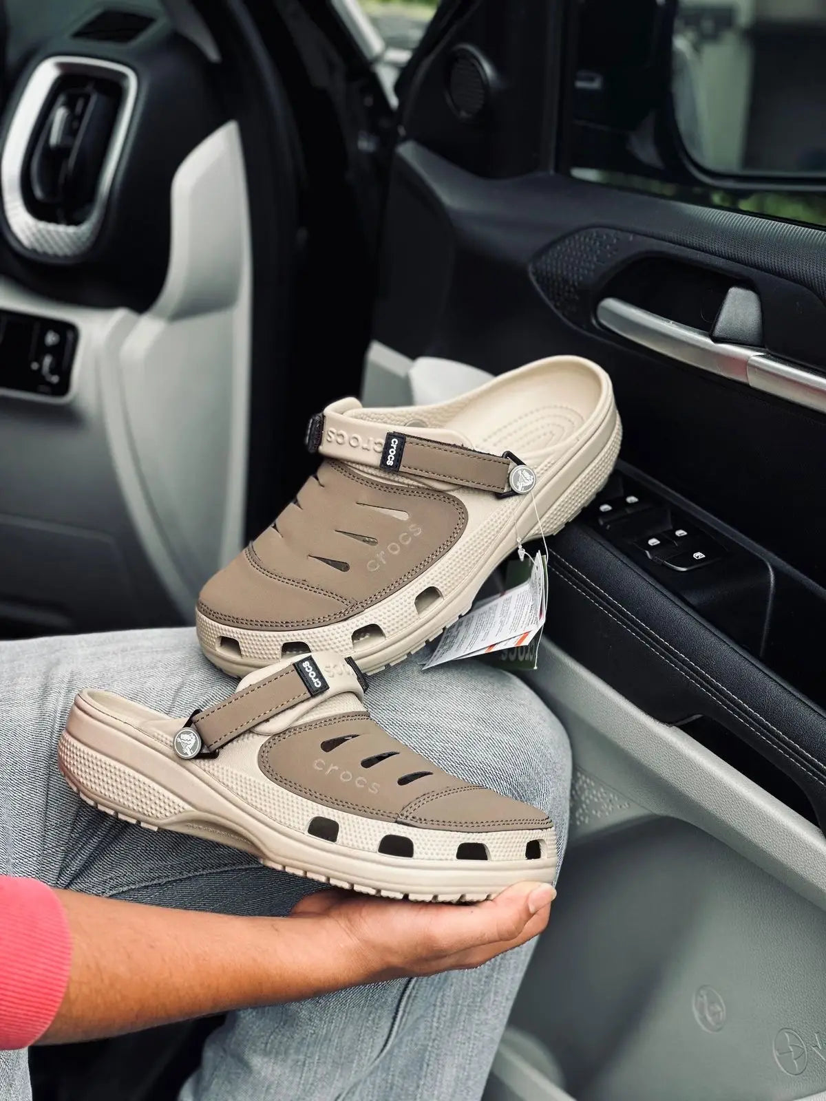 Crocs_Yukon Vista Cream Brown Clogs