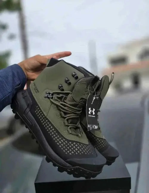 Under Armourr Hovr Raider WP Olive Green Black