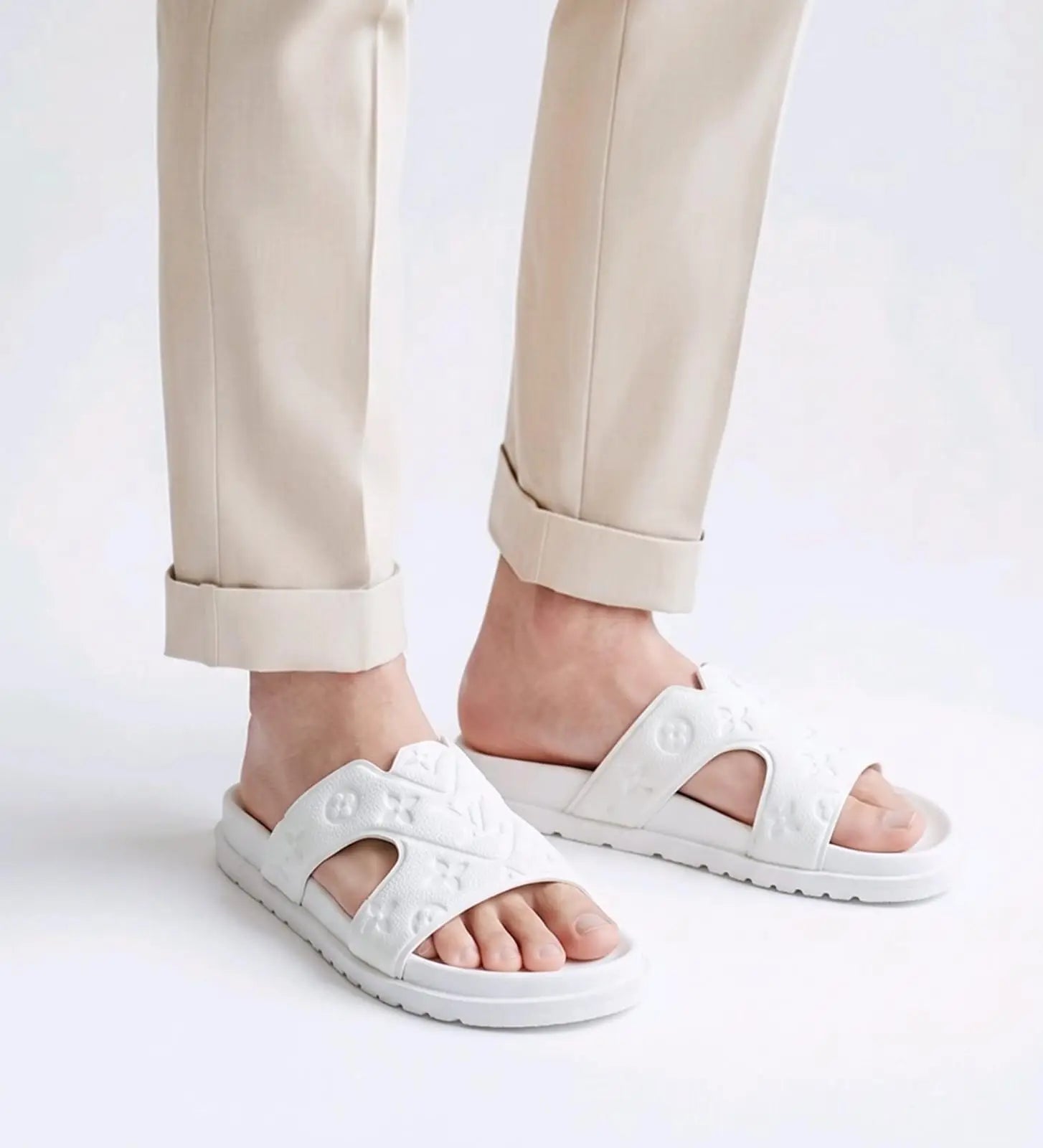 Louis_Vuitton Oasis Waterfront Mule White